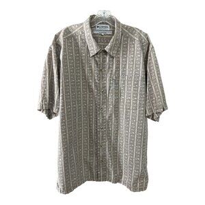 Vtg Columbia Sportswear Men’s Short Sleeve Fishing Shirt – Allover Fish Print  L